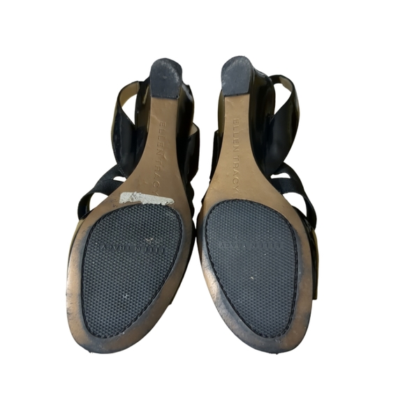 ELLEN TRACY Black Patent Leather Open Toe Sandals Size 8. - Picture 8 of 10